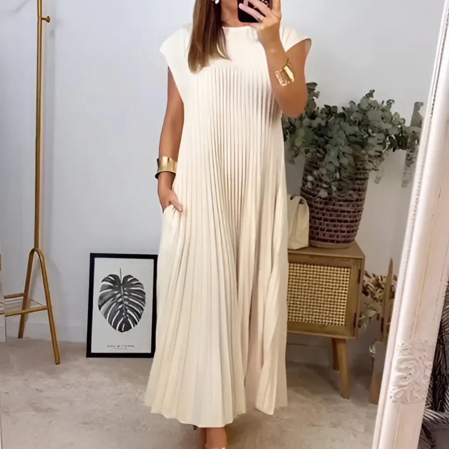 Dresses | Women’s Sleeveless Pleated Maxi Dress