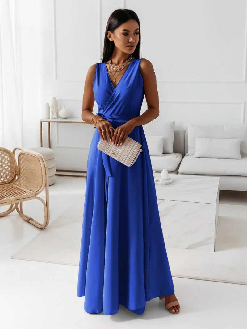 Women | Sleeveless Deep V-Neck Evening Gown