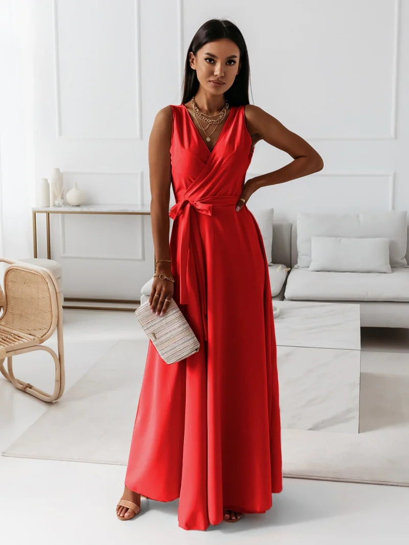 Women | Sleeveless Deep V-Neck Evening Gown