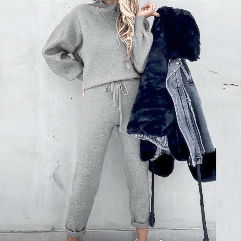 Two-Piece Set | Luxe Oversized Sweatshirt & Joggers