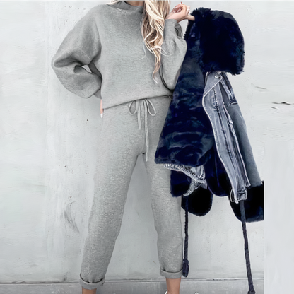 Two-Piece Set | Luxe Oversized Sweatshirt & Joggers