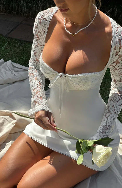 Dresses | Women’s Lace Long Sleeve Sweetheart Neck Mini Dress
