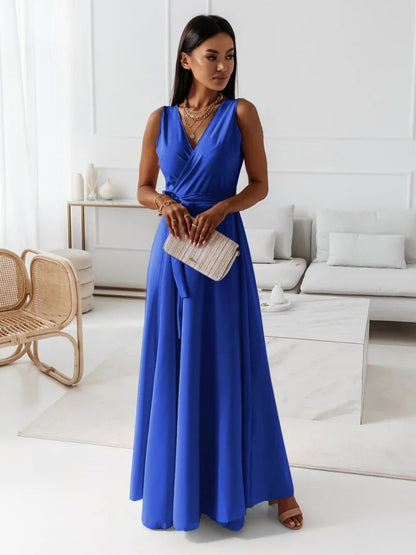 Women | Sleeveless Deep V-Neck Evening Gown