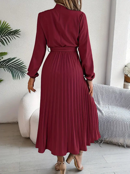 Dress | Stand-Up Collar with Pleated Belt