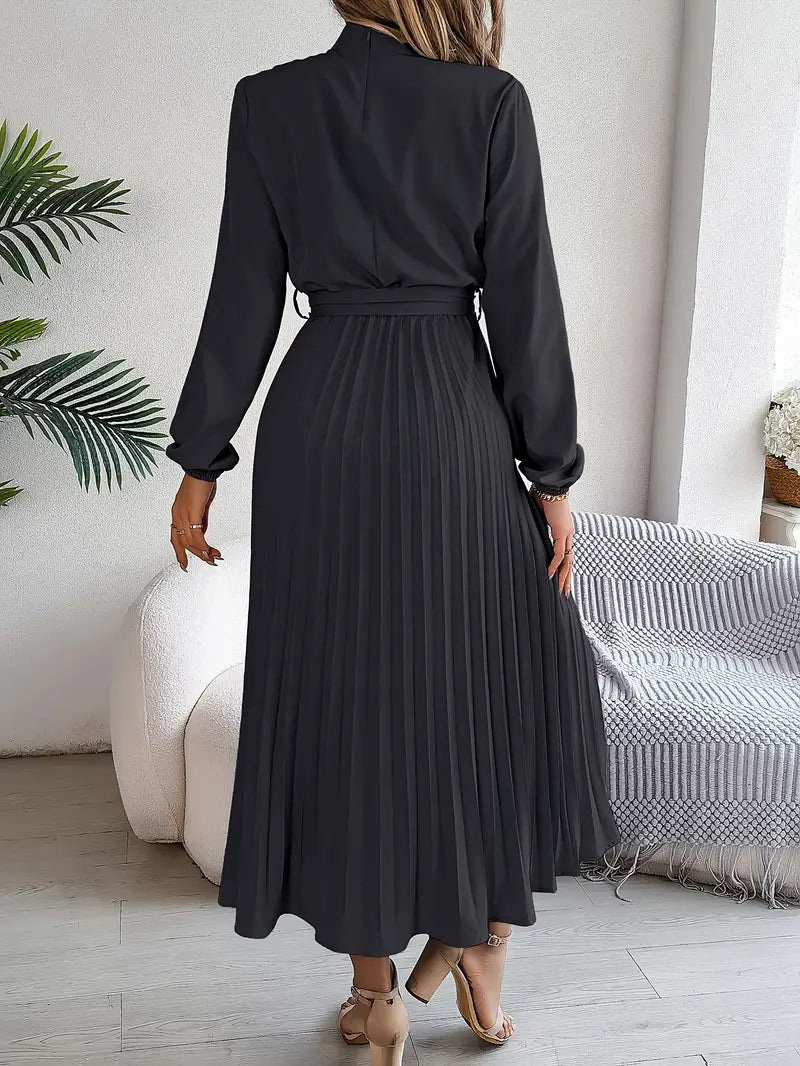 Dress | Stand-Up Collar with Pleated Belt