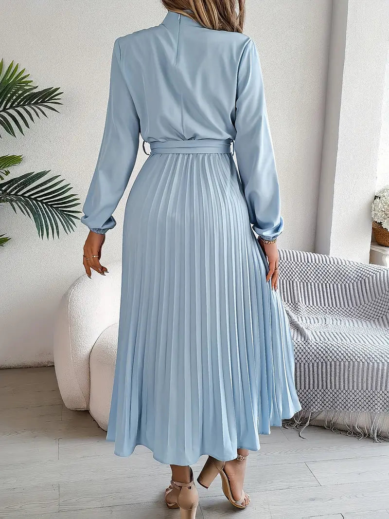 Dress | Stand-Up Collar with Pleated Belt